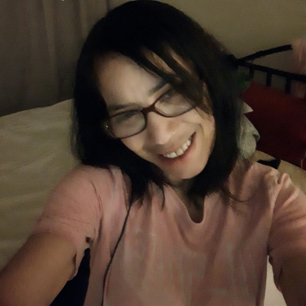 Meet your Posher, Sayra